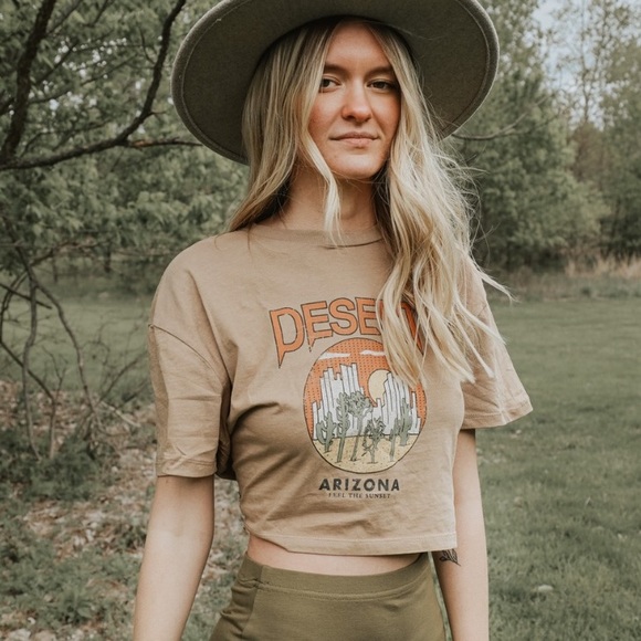 New Desert Dream Vintage Washed Cactus Western Boho Tee - Picture 1 of 5